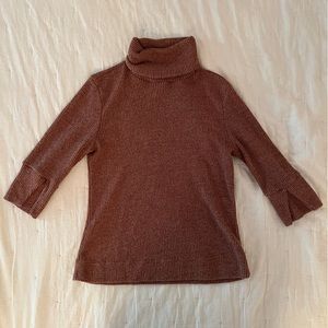 Roolee Turtleneck sweater